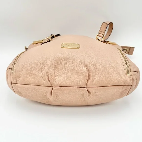 MICHAEL MICHAEL KORS Leather Shoulder Bag, EUC - Picture 8 of 11